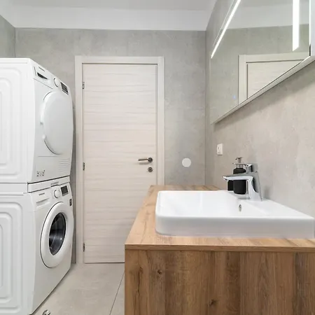 Maca & Apartment Trogir