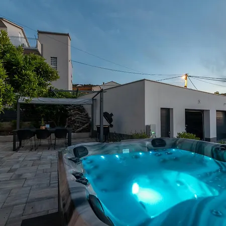 Apartment Maca & Trogir