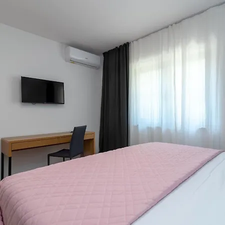 Maca & Apartment
