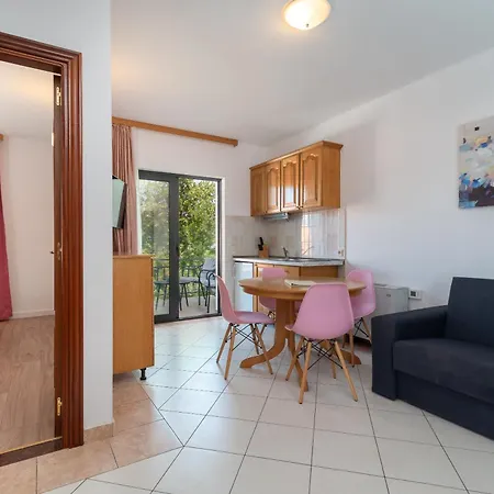 Apartment Maca & *