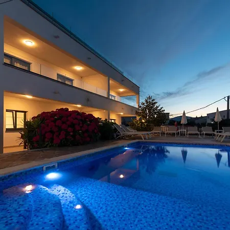 Maca & * Трогир