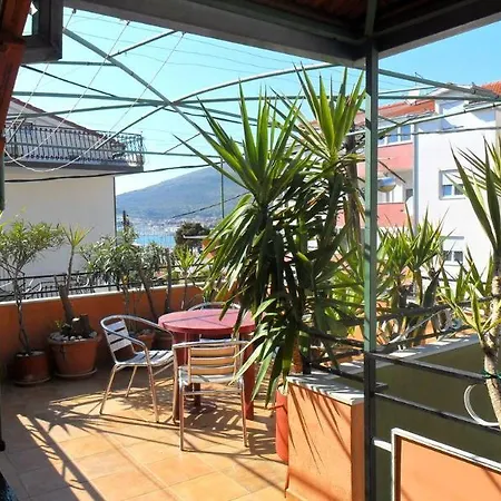 Maca & Apartament Trogir