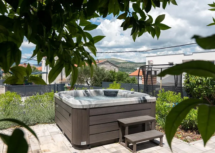 Maca & Διαμέρισμα *