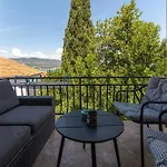 Maca & * Trogir